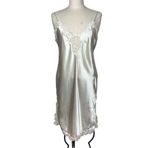 Victoria's Secret White Satin Gown Full Slip Medium Lace Trim Dress Sexy Bridal